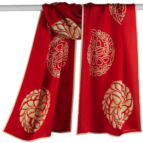 Japanese Medallions Oblong Scarf (red)